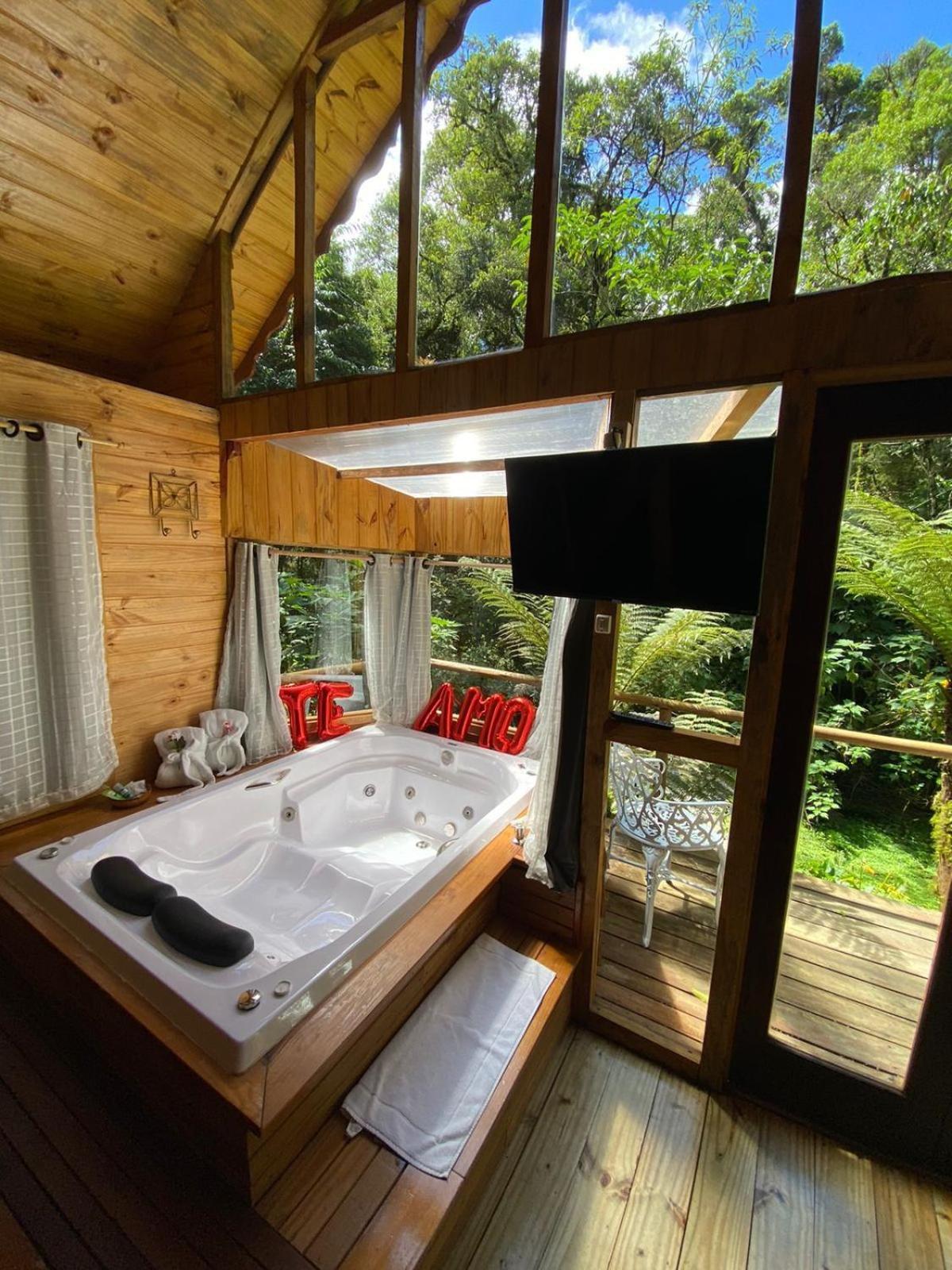 Holiday home Chale Samambaia Campos do Jordao